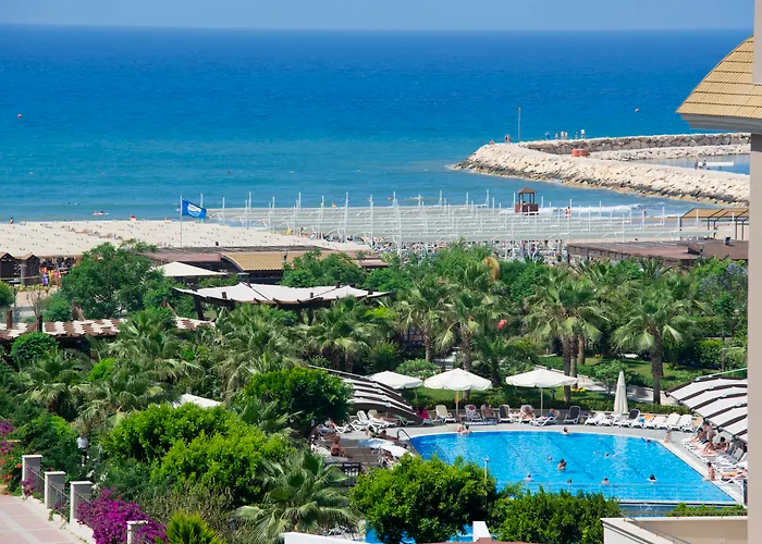 Üdülőközpont Aydinbey King's Palace &