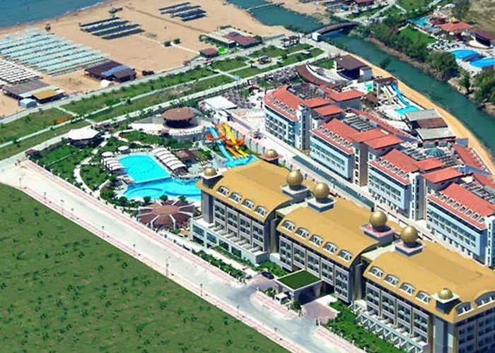 리조트 Aydinbey King's Palace &